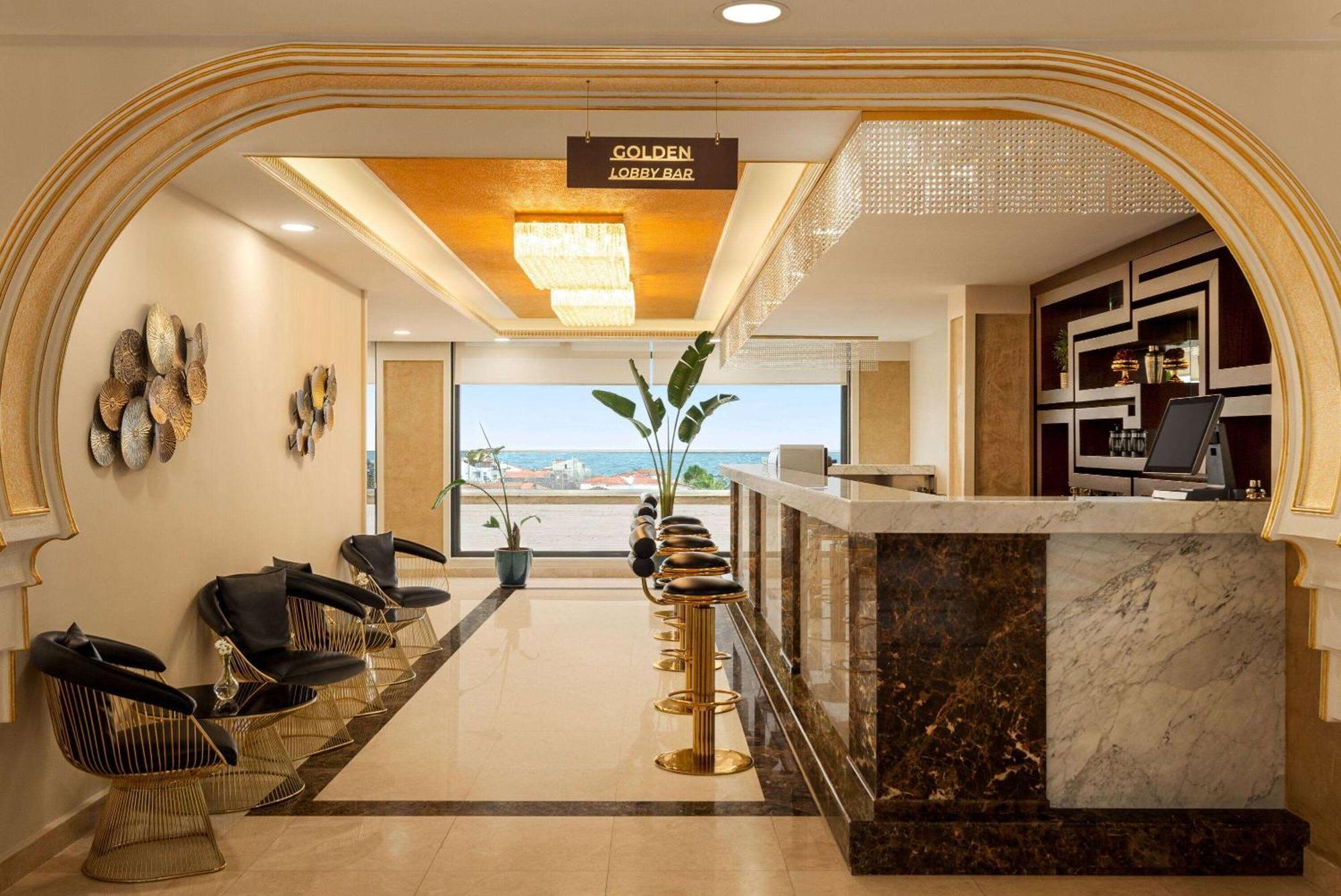 Ramada Plaza By Wyndham Silivri Hotel Exterior photo