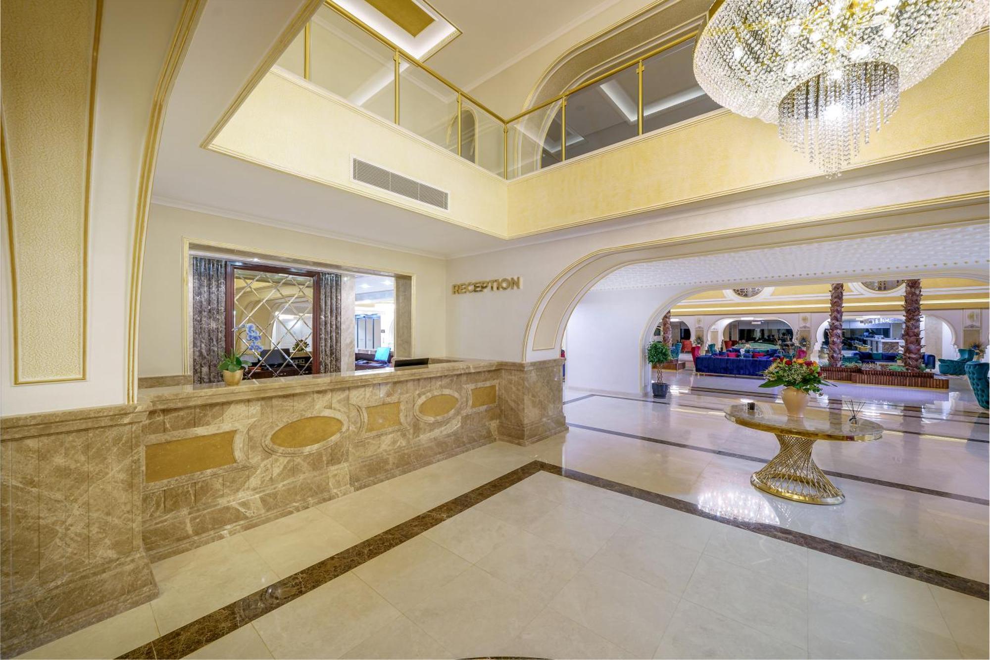Ramada Plaza By Wyndham Silivri Hotel Exterior photo