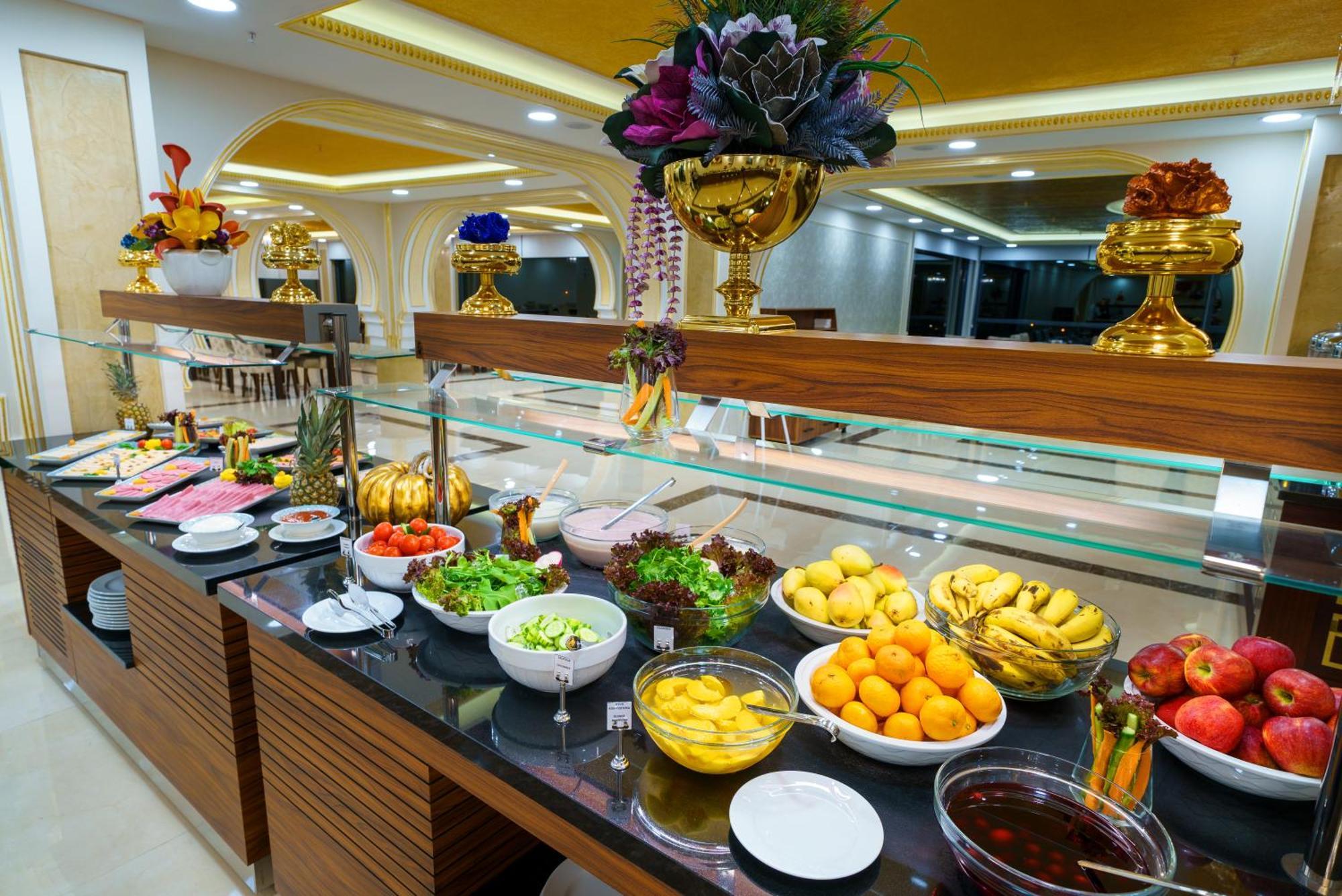 Ramada Plaza By Wyndham Silivri Hotel Exterior photo